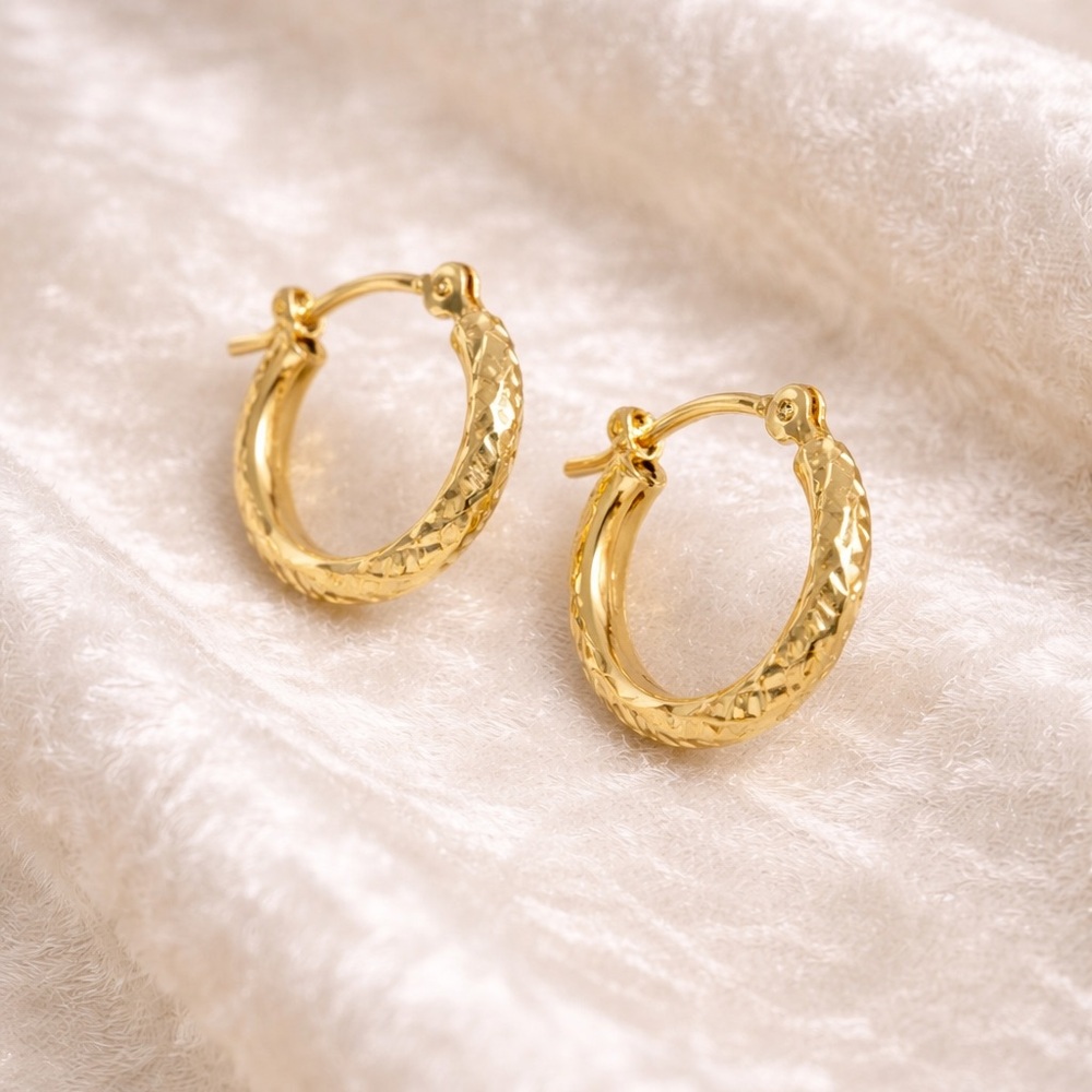 14K Solid Gold Diamond-Cut Hoop Earrings – Luxe Edition New with case